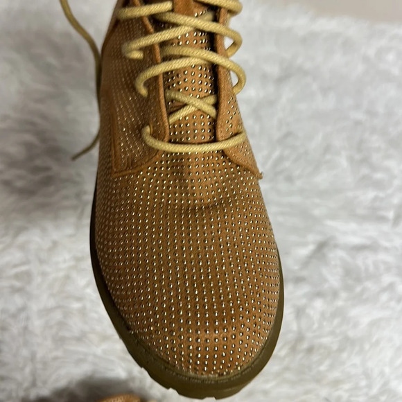 Lilliana Moto Boots Tan with little studs Lace up - Picture 4 of 9